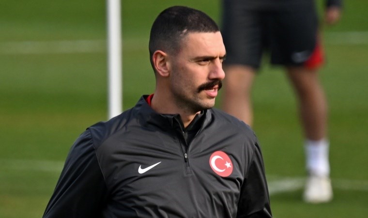 “Merih Demiral’ın Bomba Açıklaması: Fenerbahçe Maçı İçin Kadıköy’e Geliyor! Tüm Detaylar Burada!”